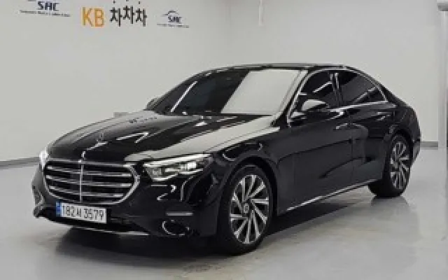 인천중형차중고 E-클래스 W214 E300 4MATIC 매물 사진 18 - 2025/09 21,892km