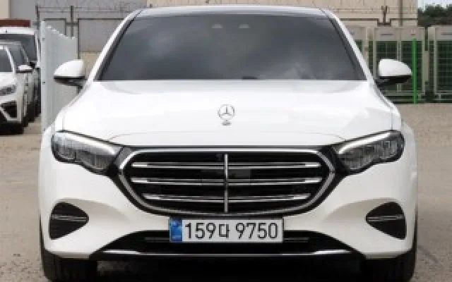 인천중형차중고 E-클래스 W214 E220d 4MATIC 매물 사진 14 - 2026/02 7,668km