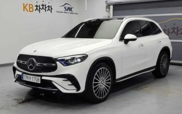 인천중형차중고 GLC클래스 X254 GLC300 4MATIC 매물 사진 4 - 2023/11 32,528km